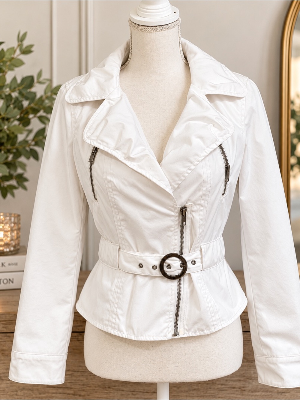 Express classic white belted lined moto jacket, zip closure, zip pockets S.